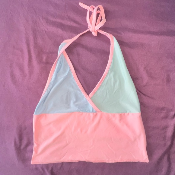 Crop top - Picture 2 of 2